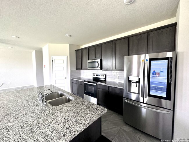 Building Photo - 10118 Agave Azul