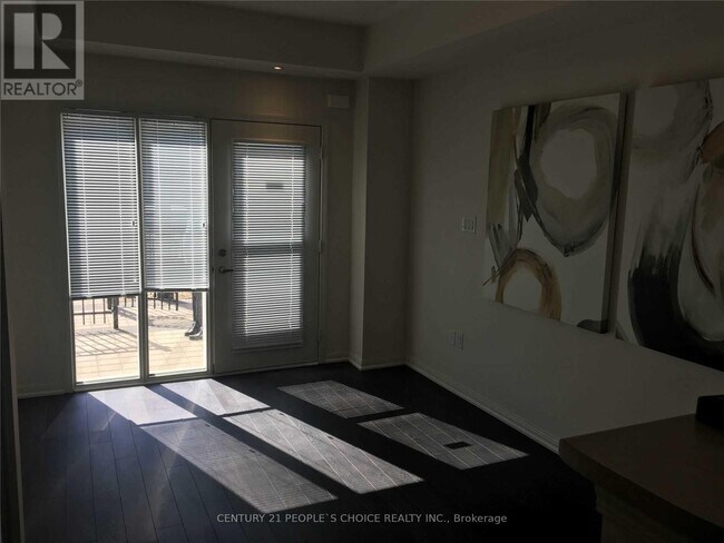 Photo du bâtiment - 250 Sunny Meadow Blvd