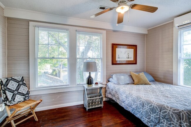 Building Photo - 116 Reid St