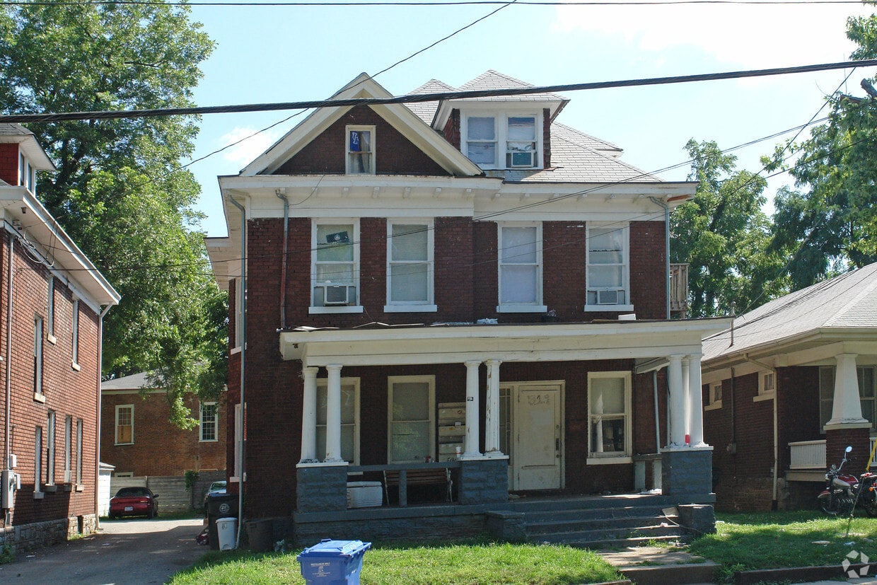 Building Photo - 319 E Maxwell St