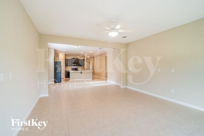 Foto del edificio - 5639 Kellar Cir