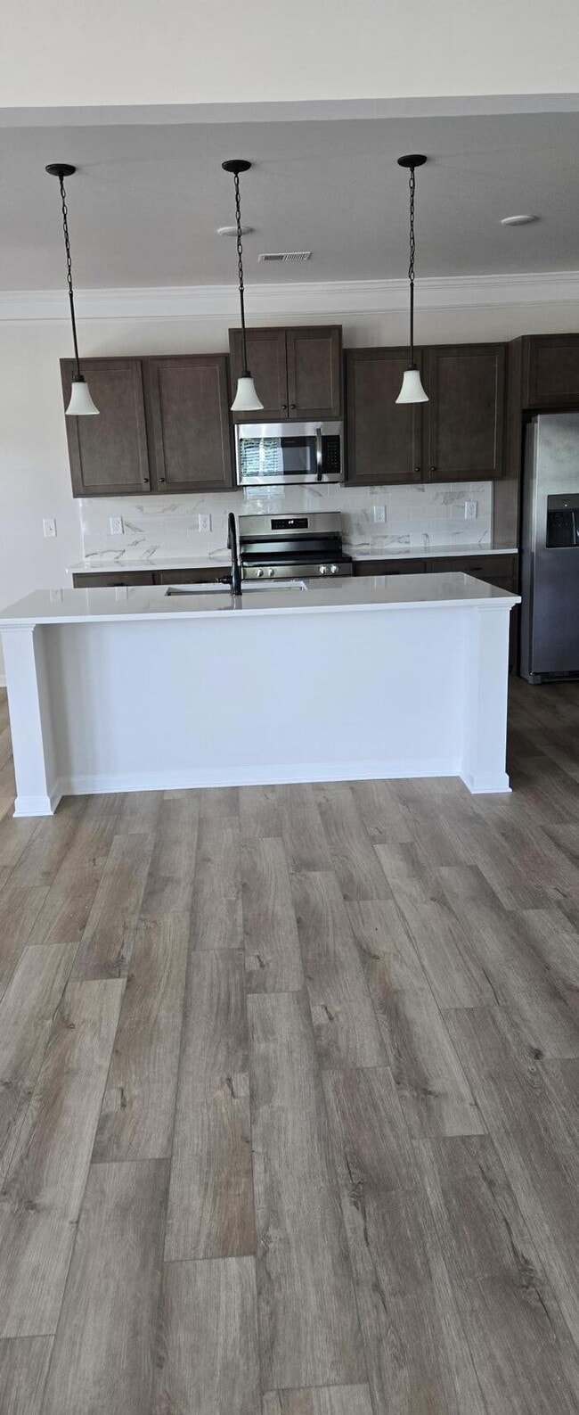 Building Photo - 174 Thedford Dr