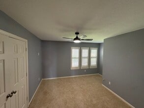 Building Photo - 1719 Galleon Oaks Dr