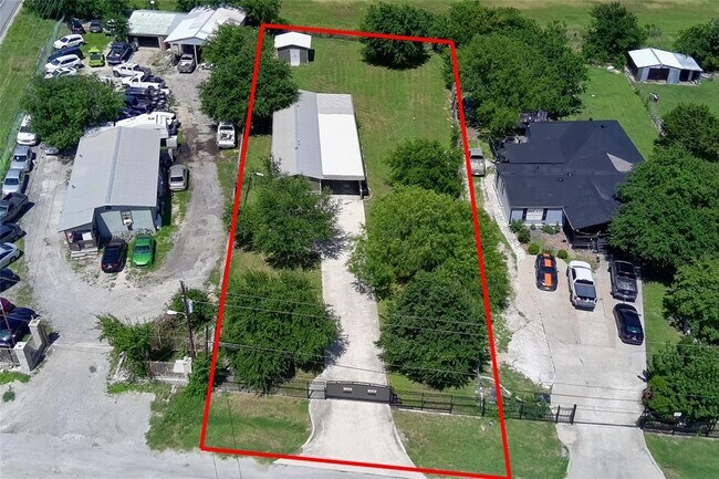 Building Photo - 22 Niederwald Dr