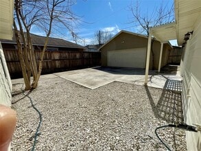 Building Photo - 1635 Chippendale Rd