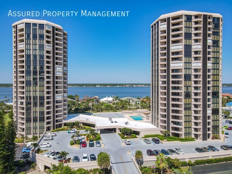 Foto principal - 1 Oceans W Blvd