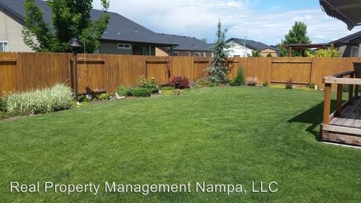 Building Photo - 12684 Crestone Ct