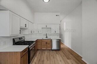 Building Photo - 2928 Texas Ave