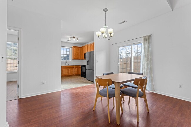 Foto del edificio - 4 Maravista Ave