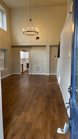 Foto del edificio - 6925 Hickory Creek