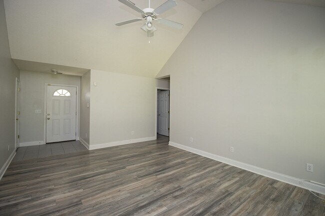 Foto del edificio - Coming Soon – Charming 3 Bedroom, 2 Bath H...