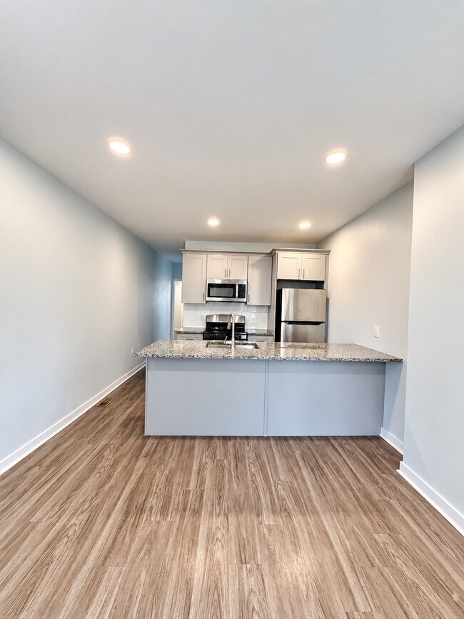 Foto del edificio - 2171 E Hagert St