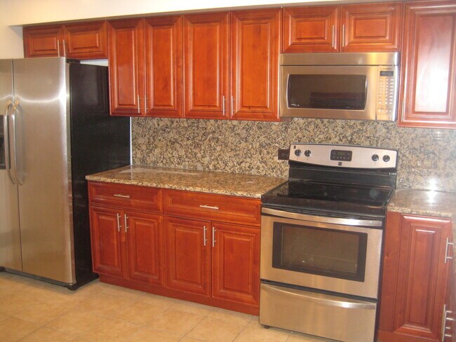 Foto del edificio - 437 Ferndale Ct