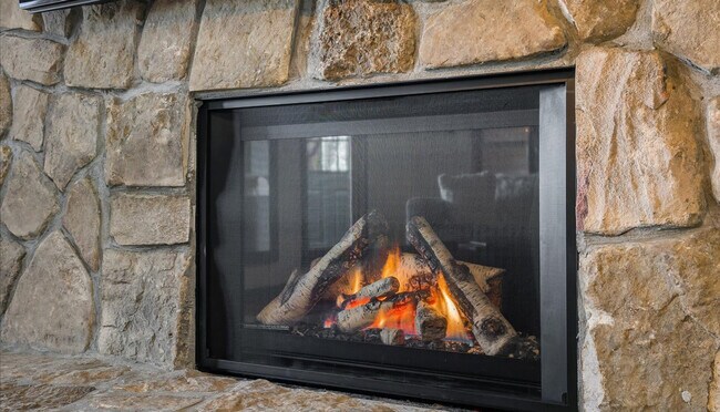 Foto del edificio - 20220 Wooded View Ln