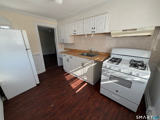 Foto del edificio - 61 Van Zant St