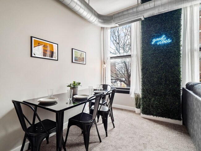 Foto del edificio - 1211 W 9th St