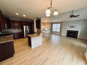 Building Photo - 603 Grosvenor Ln