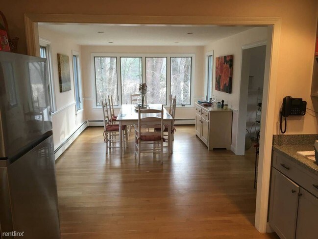 Foto del edificio - 3 br, 2.5 bath House - 12 Spruce Tree Lane