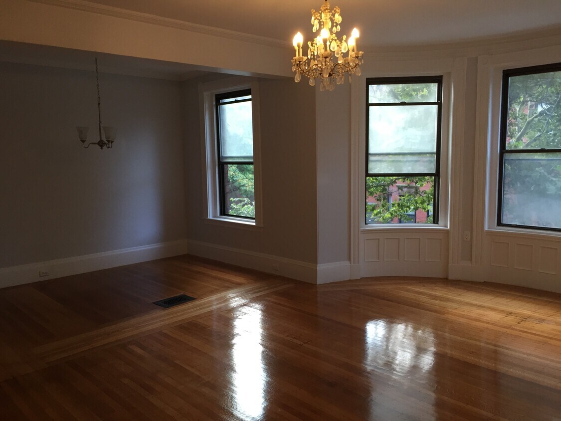 Foto principal - 428 Marlborough St
