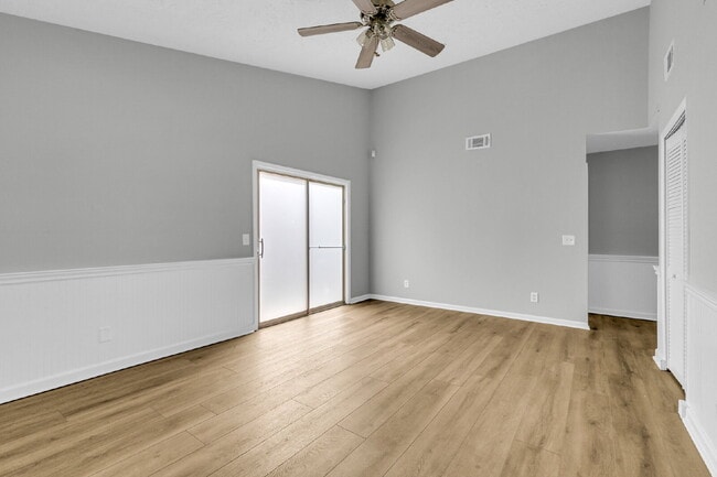Building Photo - Location, Space and convenience at this adorable home.