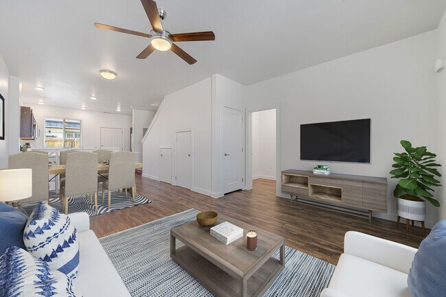 Building Photo - Townhomes at Twenty01