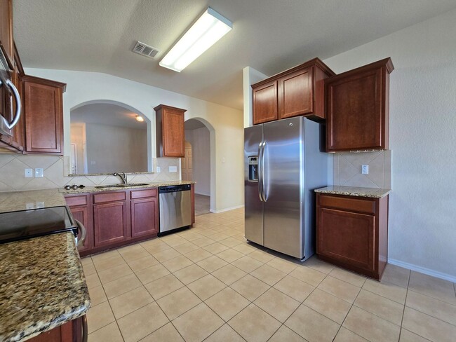 Building Photo - RENT REDUCTION - AVAILABLE NOW!
