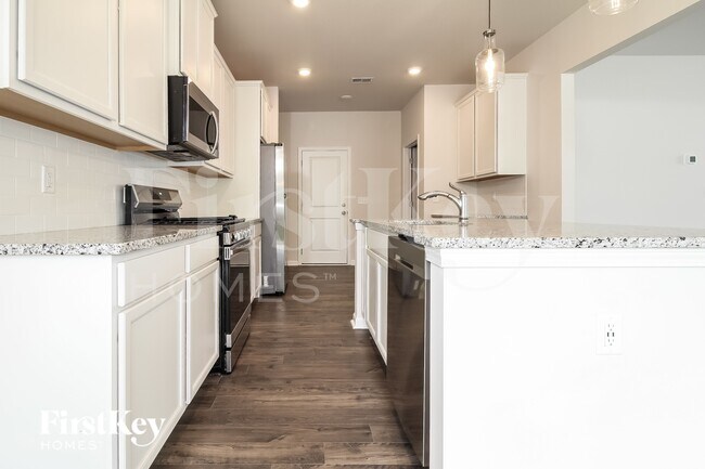 Foto del edificio - 302 Ashborne Ln