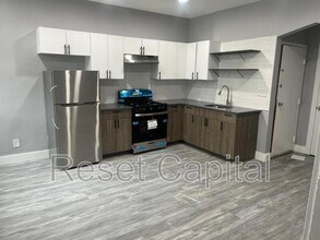 Building Photo - 59 Park Ave