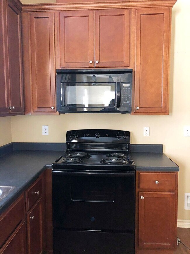 Foto del edificio - 2009 Cable Ave