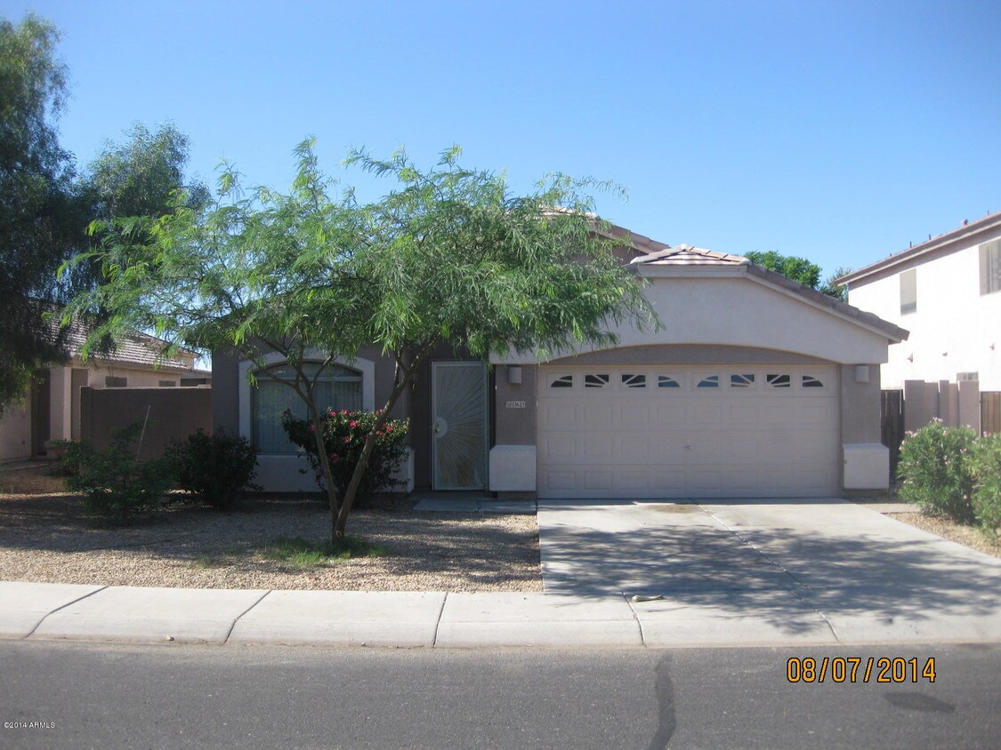 Primary Photo - 13625 W Solano Dr