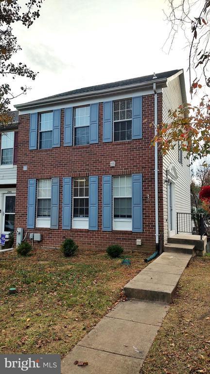 Foto del edificio - 342 Honey Locust Ct