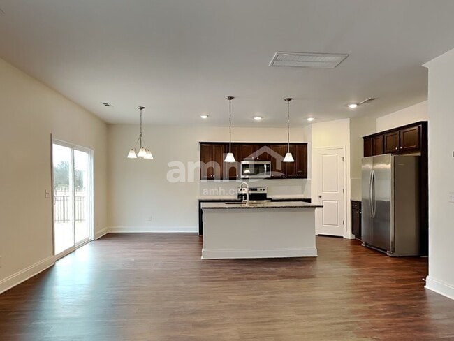 Building Photo - 5924 Hagar Vly Dr