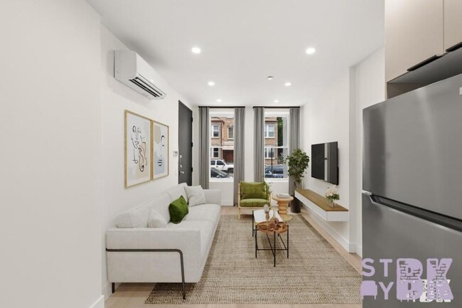 Building Photo - 2 bedroom in RIDGEWOOD NY 11385
