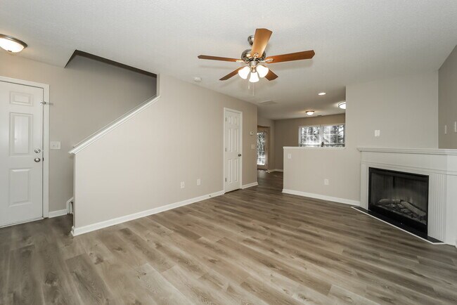 Building Photo - 229 Lossie Ln