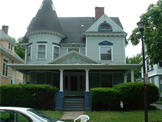 Primary Photo - 215 Westminster Rd