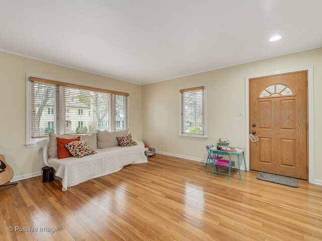 Building Photo - 39 S Bruner St