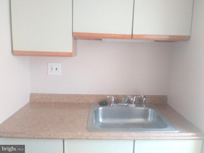 Foto del edificio - 715 S 23rd St