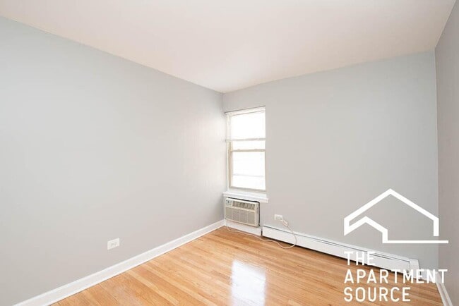 Foto del edificio - 6830 N Sheridan Rd