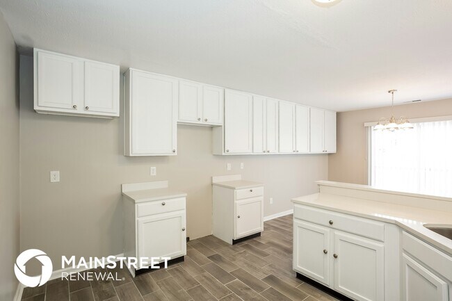 Foto del edificio - 11640 Glenn Abbey Ln