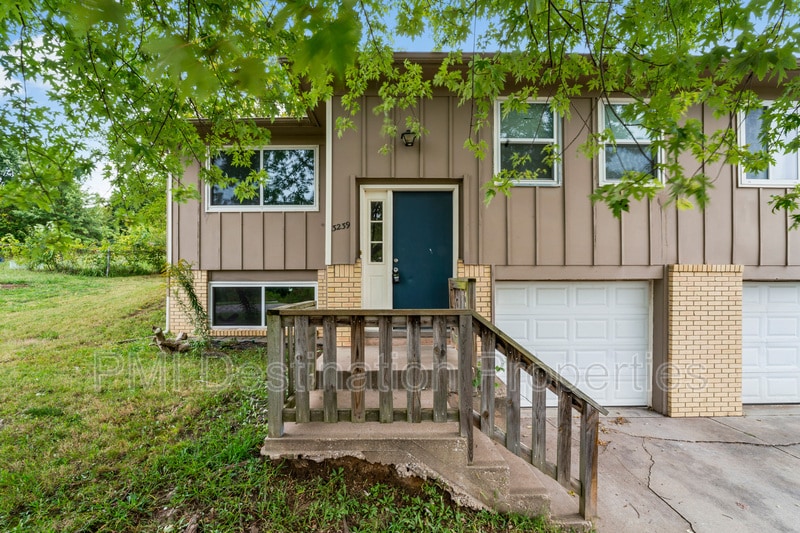 3239 N 84th Pl, Kansas City, KS 66109 Condo for Rent in Kansas City