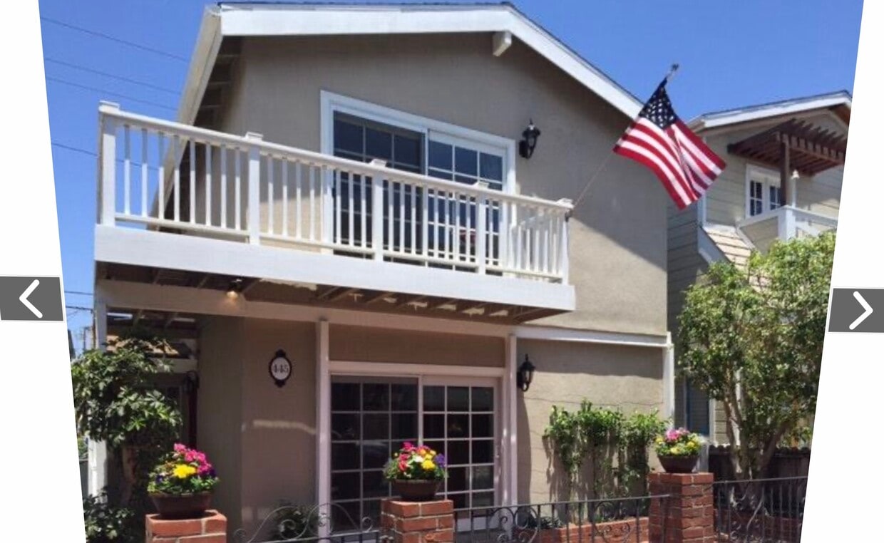 House Front - 445 27th St