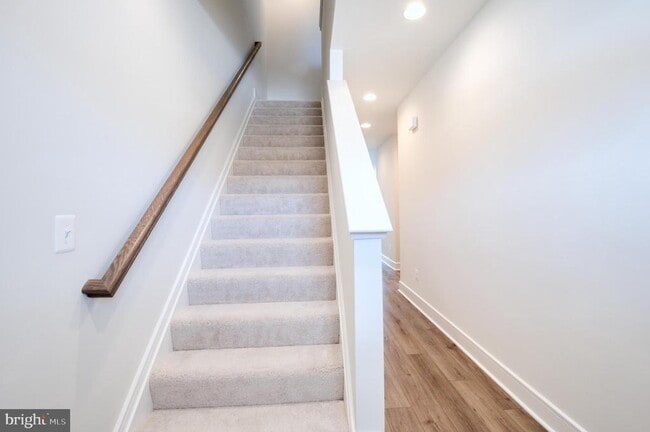 Building Photo - 142 Choke Cherry Ct