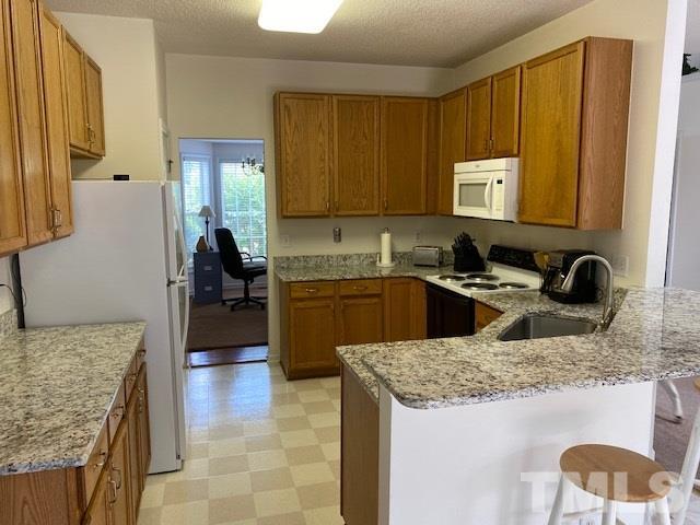 Building Photo - 8705 Springhouse Ln