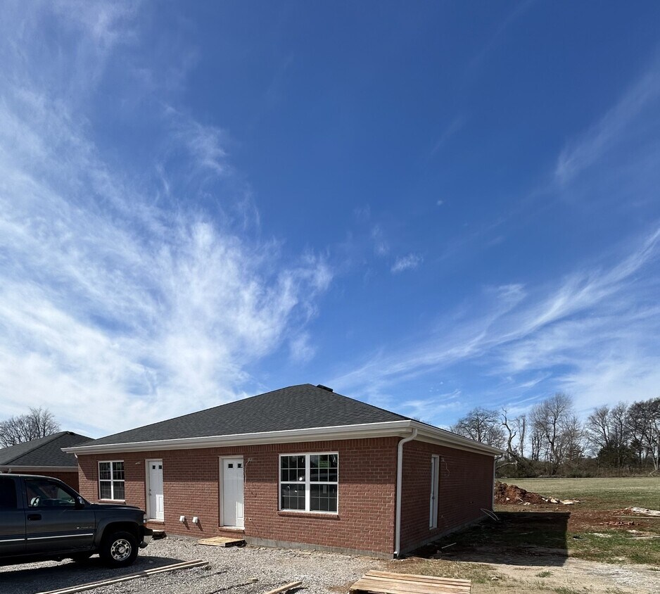 125 Foggy Ln, Elkton, KY 42220 Townhome Rentals in Elkton KY