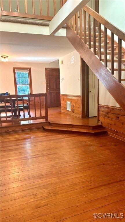 Building Photo - 5606 Willow Creek Ln