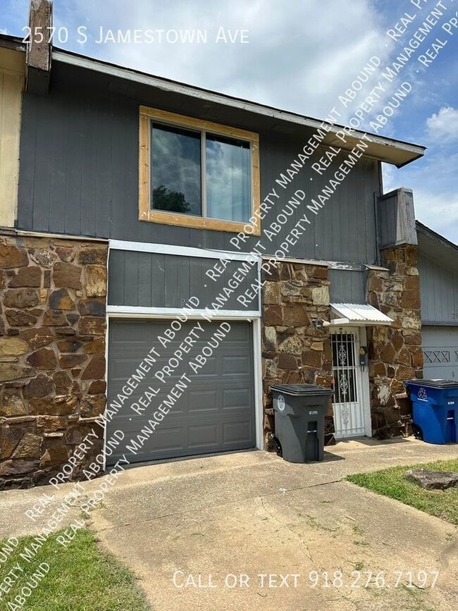 Building Photo - 2570 S Jamestown Ave
