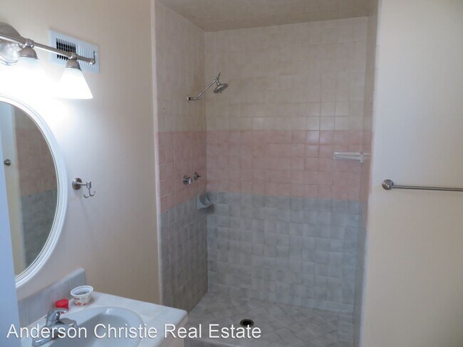 Foto del edificio - 3 br, 2 bath House - 308 Germaine Avenue