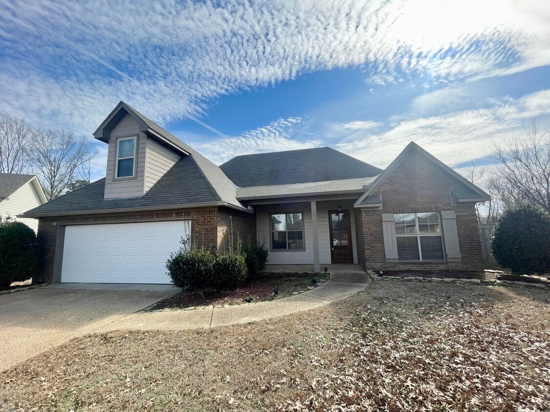 3/2 with bonus room for rent in Gluckstadt!!! - 3/2 with bonus room for rent in Gluckstadt!!!