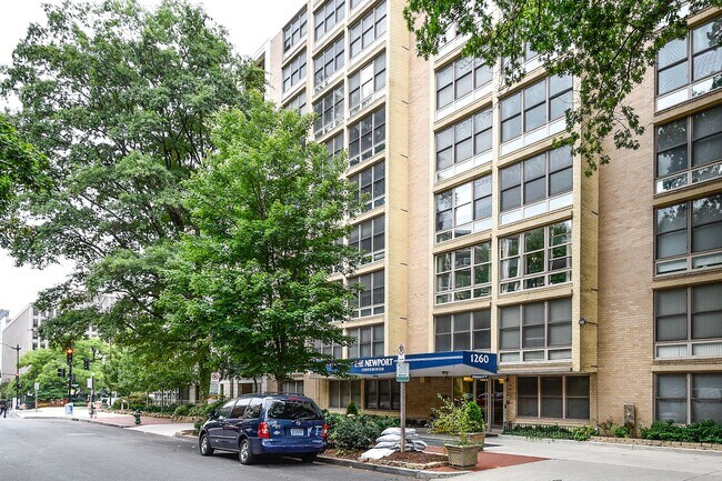 The Newport Condominium - 1260 21st St NW