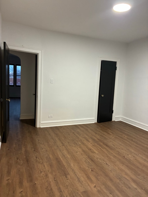 Foto del edificio - 7712 S Jeffery Blvd